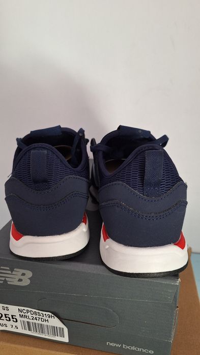 Buty sportowe New Balance mix kolorów Rozmiar 40.5