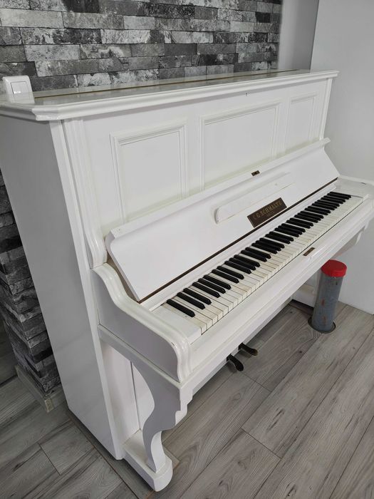 Pianino białe - stare C.G. Schmaltz