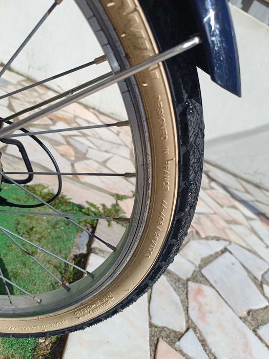 Bicicleta btwin Riverside 20' com guarda-lamas