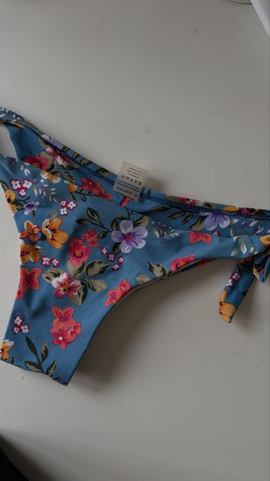 Dół od stroju kąpielowego