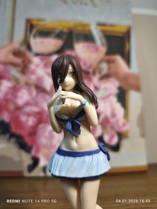 Figurka Miku Nakano z serii The Quintessential Quintuplets.