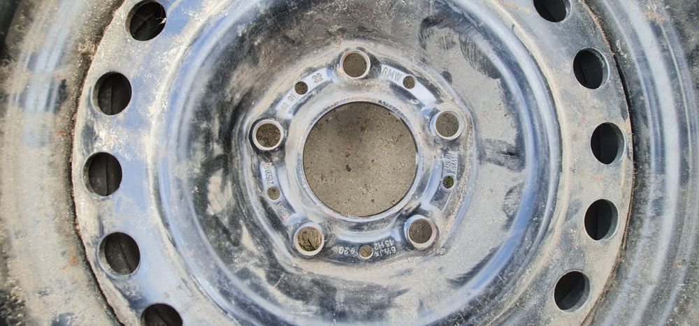 Шина uniroyal 205 65 15, з диском BMW