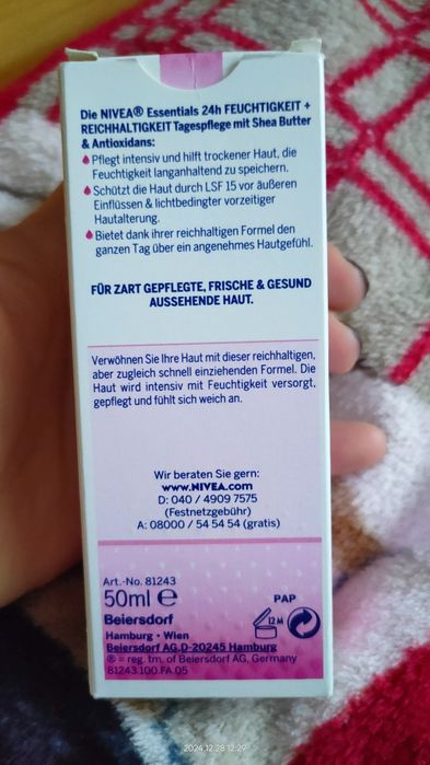 Nivea essentials krem  24 h nawilżanie 50ml