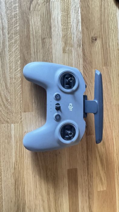 DJI FPV controller 2