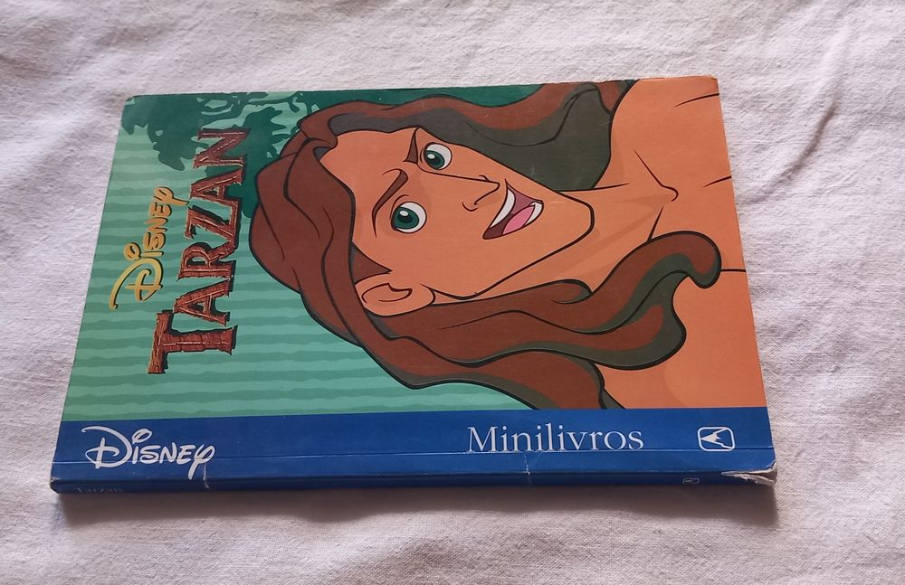 Mini livro Tarzan 5€