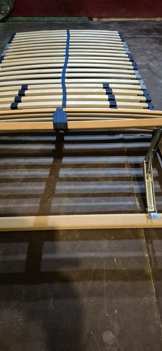 Materac  plus stelarz