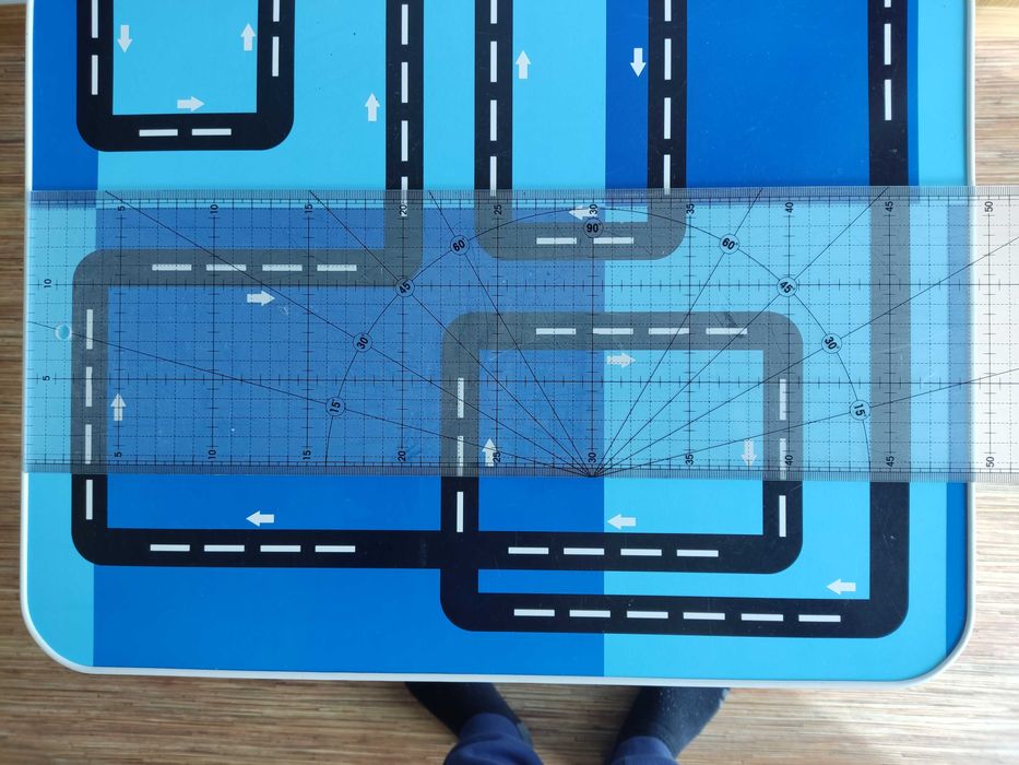 Conjunto de mesa dobrável infantil e 2 bancos