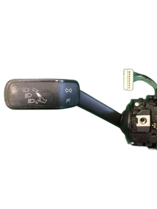 Conjunto / Manetes de Luzes e Limpa Vidros 5Q0953507AB - SKODA OCTAVIA III