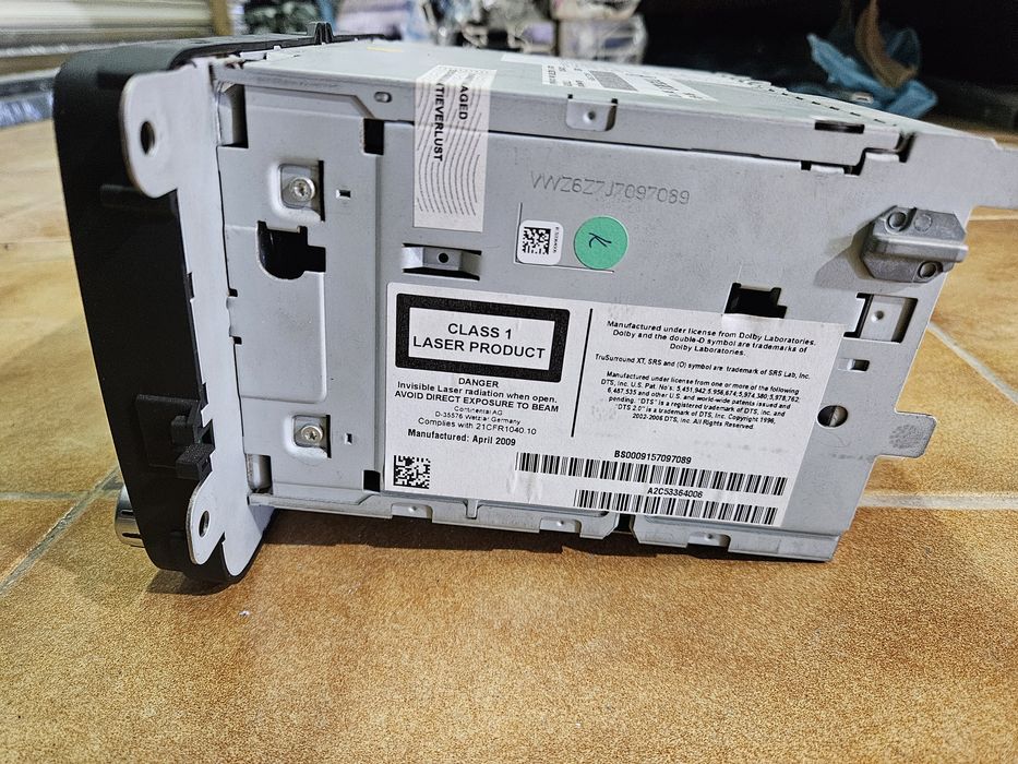 Radio para passat 2009