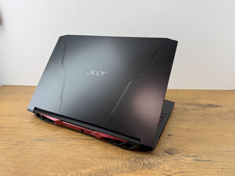 POTĘŻNY Laptop Gamingowy NITRO 5.  I7-11370H  8x 4.80GHz. SSD m2, 16Gb RAM 144Hz. GTX1650