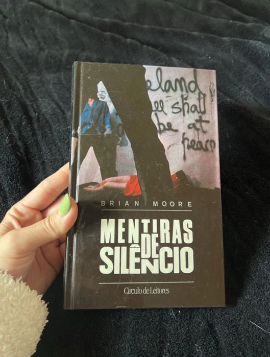 Livro: Mentiras de Silêncio