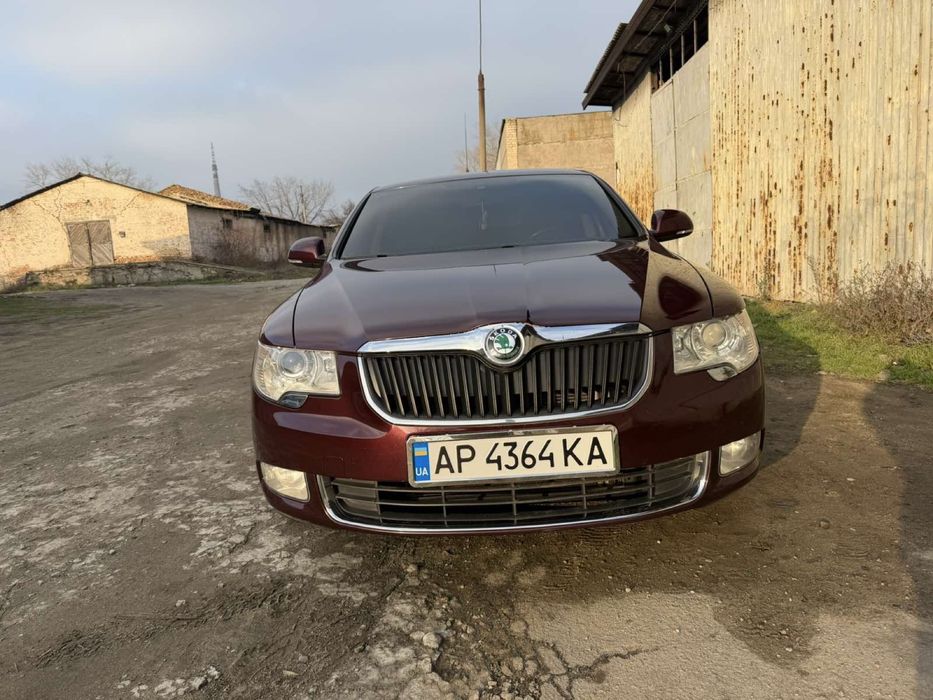 Skoda super b 2011р