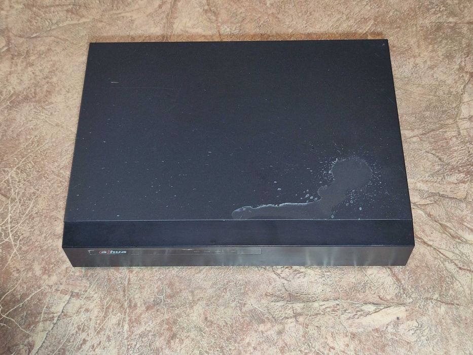 Регистратор IP Dahua NVR4116H
