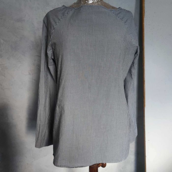 klasyczna bluzka koszulka bawełniana w drobne paseczki bialo-grafitowe r.38 / M  styl marynarski