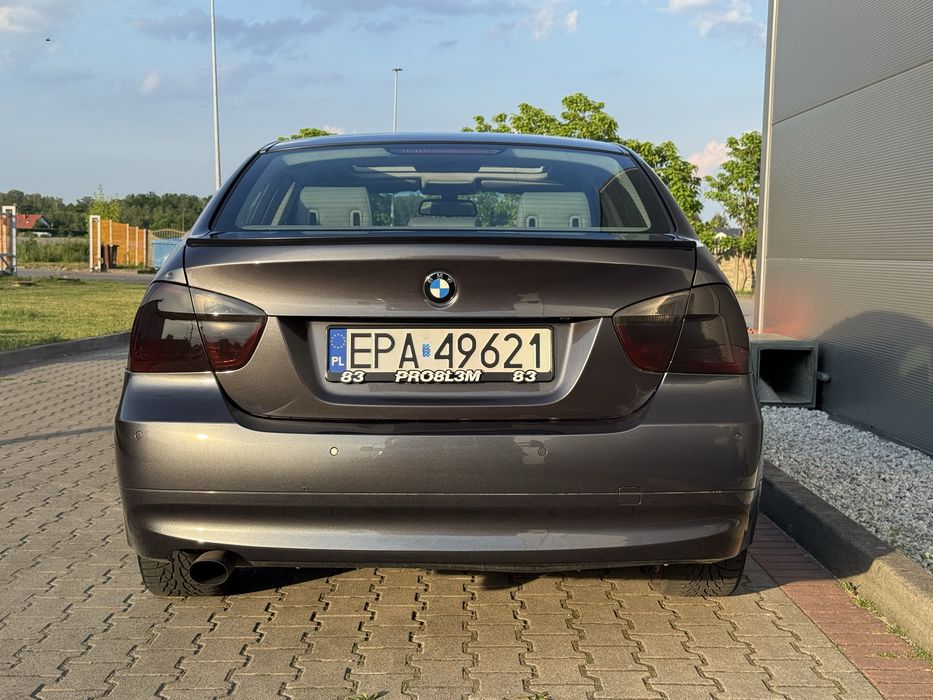 BMW E90 320i N46 automat