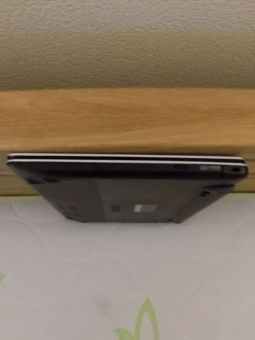 Asus X550CC у доброму стані