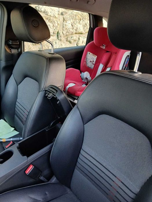 Reservado - Mercedes B250e Elétrico Topo de Gama - MOTOR AVARIADO