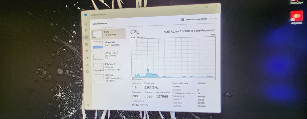 Desktop gaming impecável