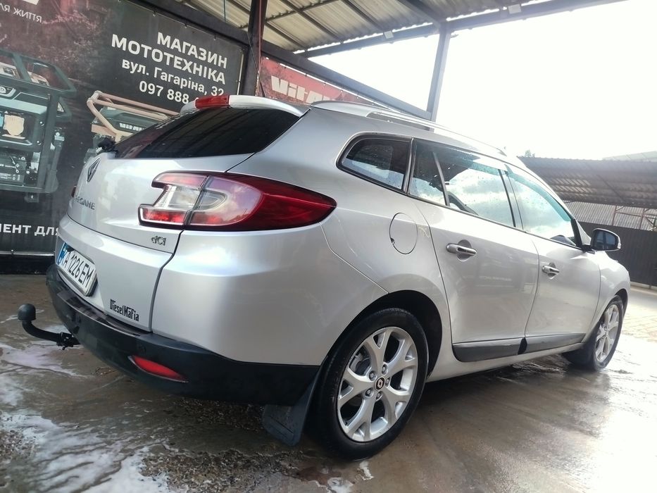 Renault Megane 3 2011рік 1.5 к9к