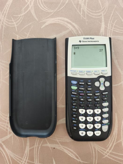 Calculadora gráfica TI-84 Plus

- Modelo: TI-84 Plus
- Marca: Texas I