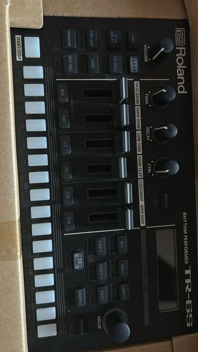 Roland TR-6S Rhythm Performer