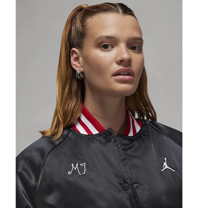 Кутрка бомбер Air Jordan Varsity Jacket  оригінал FB5152-010