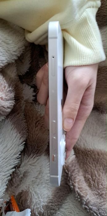 iPhone 14 telefon