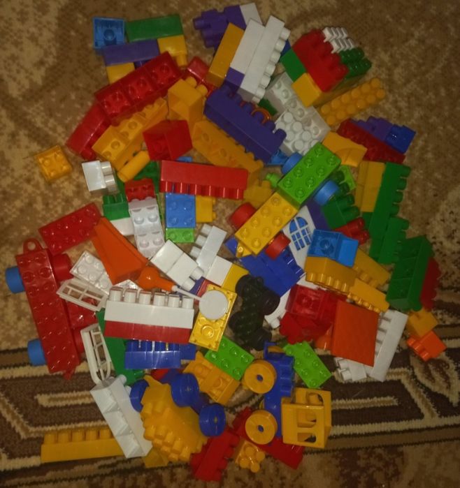 Дитячий конструктор