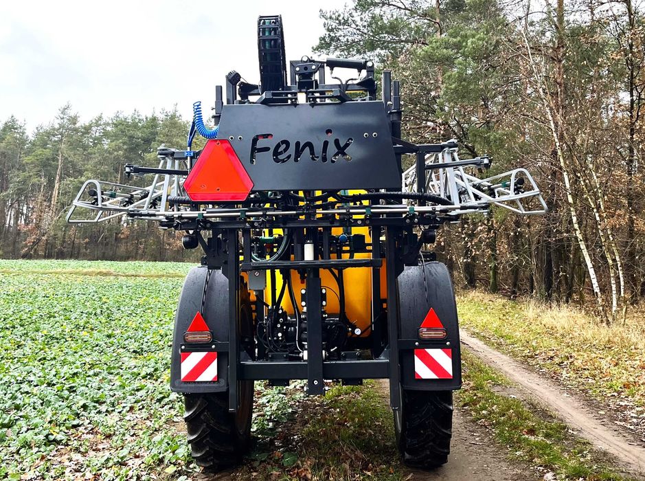 NOWY opryskiwacz polowy FENIX 3000 litrów 21 metrów
