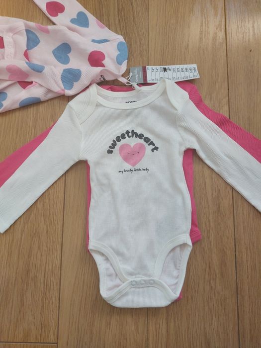Trójpak nowe body 74