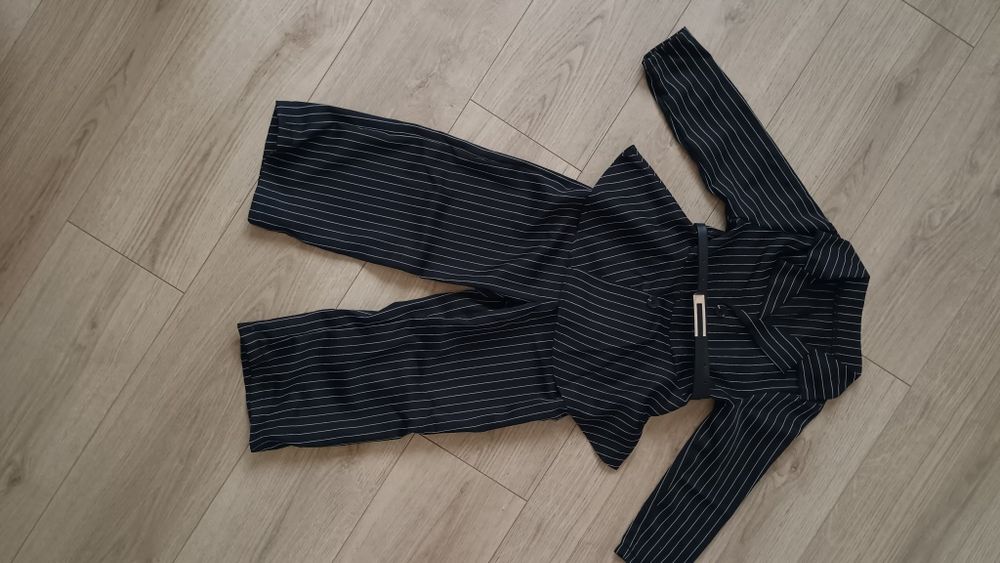 Стильний якісний костюм для дівчинки!