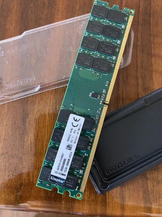 Продам модуль памяти