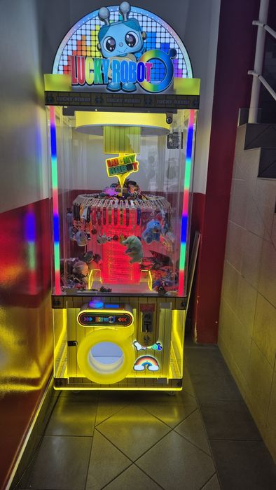 Automat zarobkowy Lucky Robot – 2025 – 7500 zł