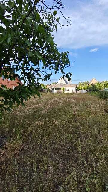 Продам будинок в селі Лютіж, Вишгородського р-ну. З власним виходом в ліс. Ділянка 15,5 сот. Без комісії