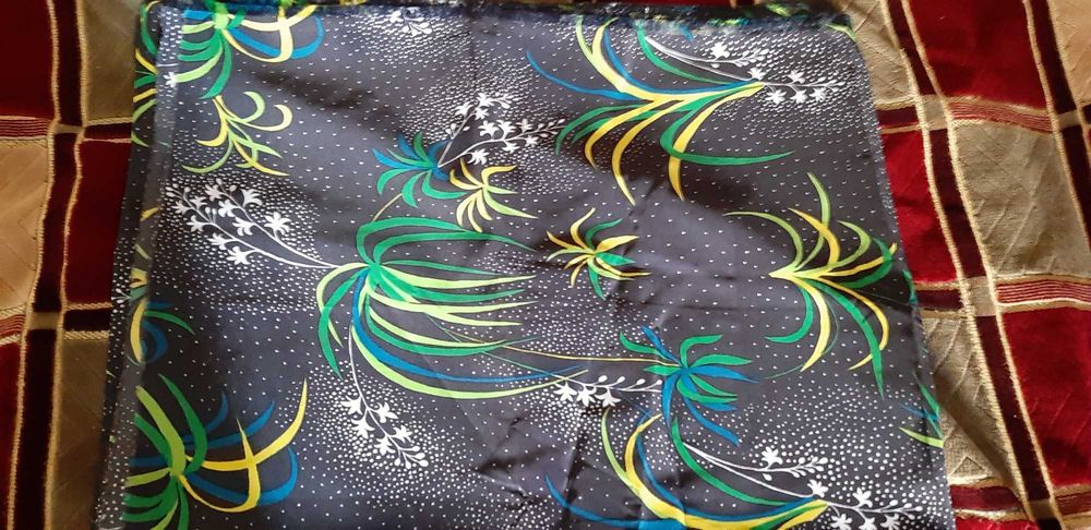 Отрезы нарядных тканей искусственный шелк (СССР)