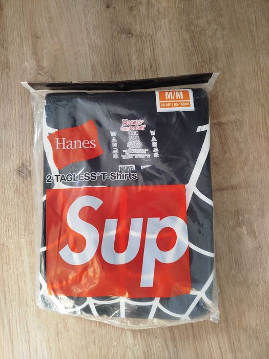 Koszulka supreme
