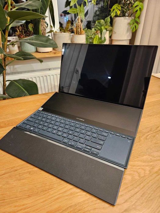 ASUS ZenBook Pro Duo 15 OLED i7 RTX 3070 32GB 1TB SSD 2 ekrany
