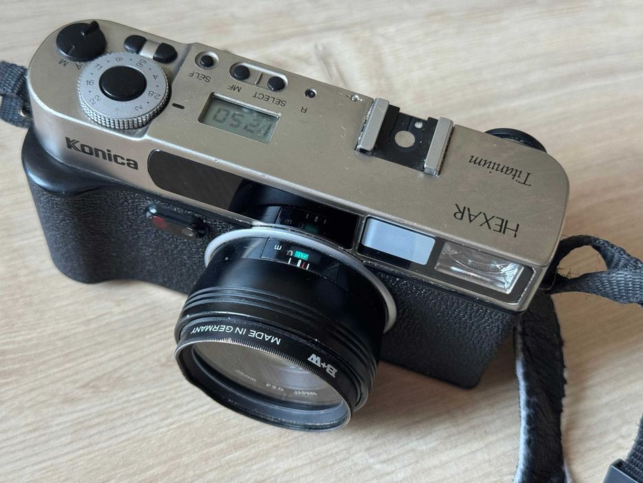 Konica Hexar TITANIUM - fixed lens f/2.0, 35mm, Negatywy 35mm PROMO