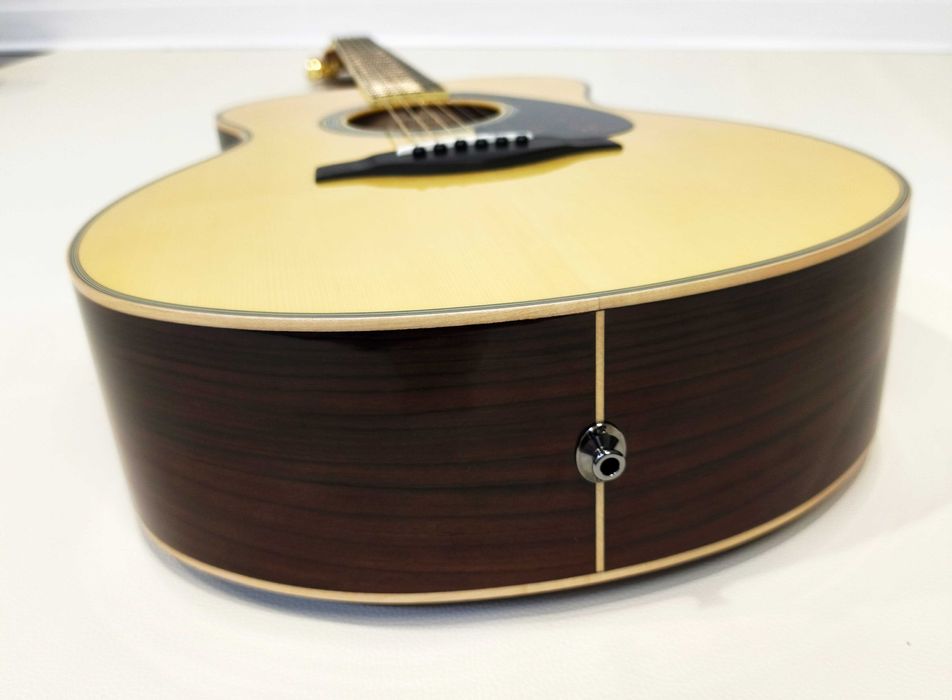 Yamaha LS16 ARE (All solid)