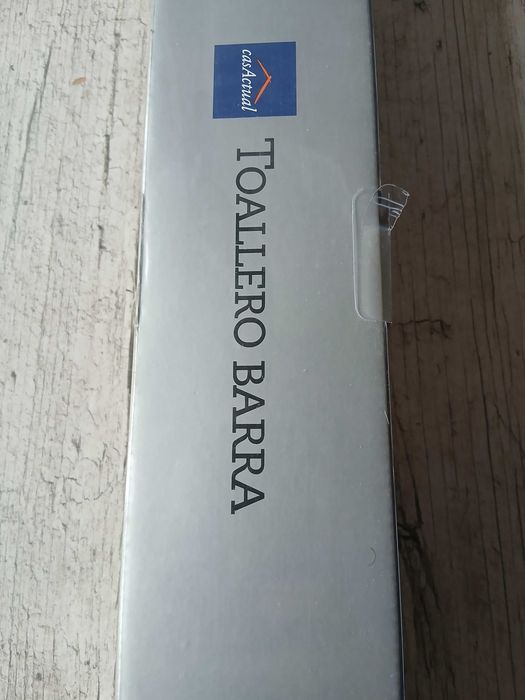 Продам держатели полотенца.