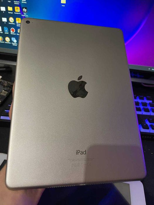 Ipad air 2працює