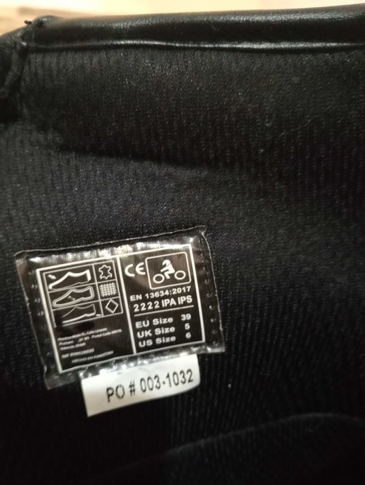 Vendo botas motard em couro