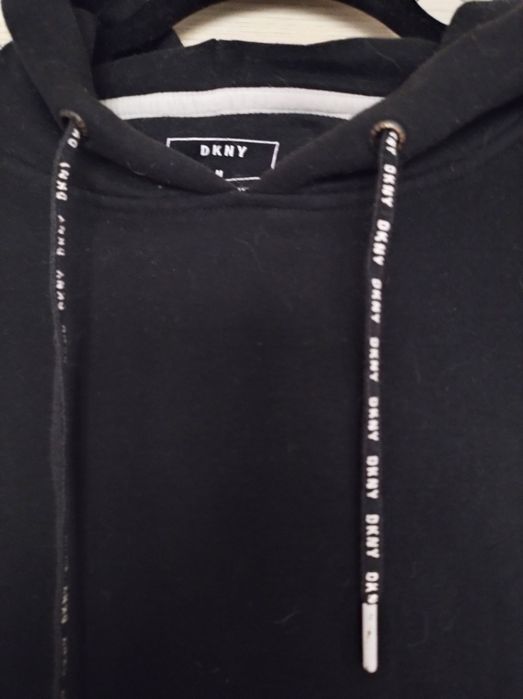 Bluza.Oryginalna..Donna Karan.Głęboka czerń.