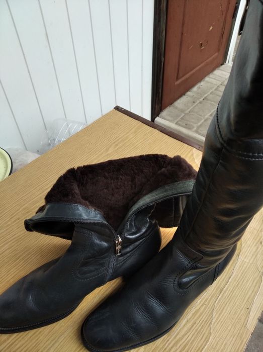 сапоги шкіряні сапожки високі 42 розмір