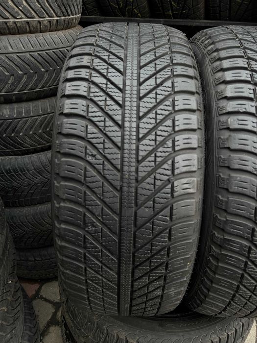 235/55R17 Goodyear Vector 4Seasons Шини/Колеса/Всесезонні Склад шин