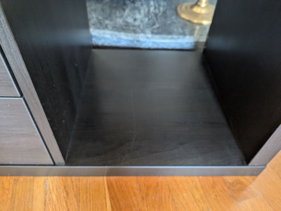 Estante Kallax com acessórios