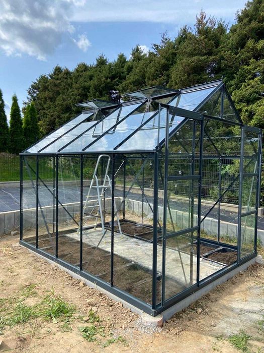 Duża Aluminiowa Szklarnia  szkło hartowane S2020 Promocja!