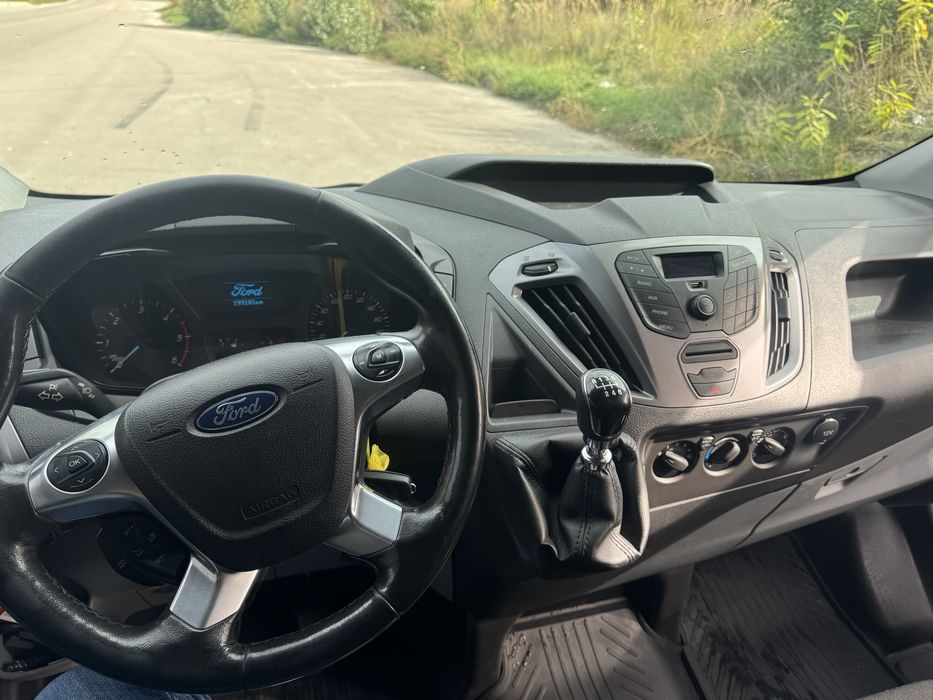 Ford Transit Castum