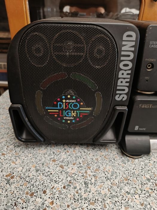 First Austria 76 Stereo Radio