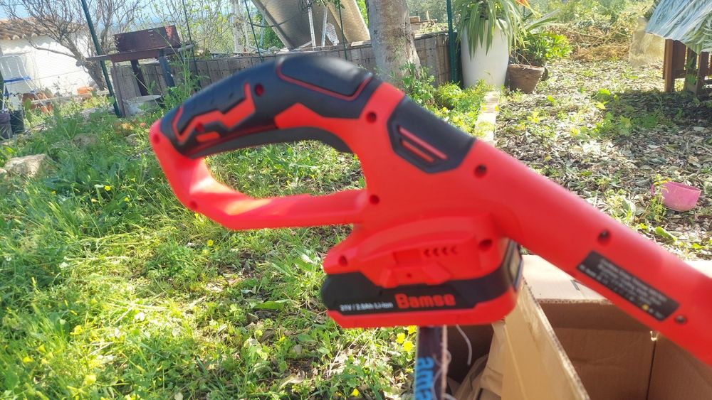 Corta relva electrico Bamse urgente